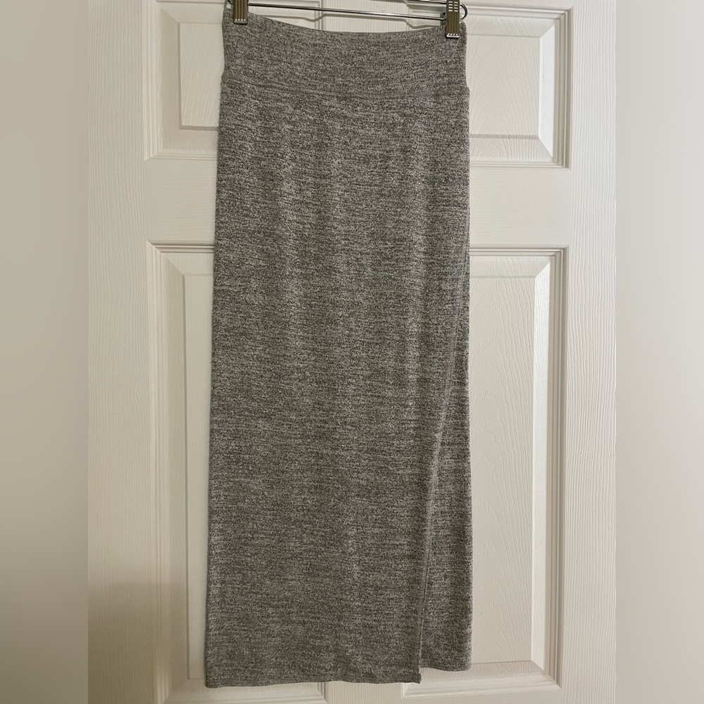 wifred free Gray Women's Midi Skirt